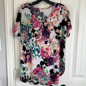 Floral print Tunic sz Small